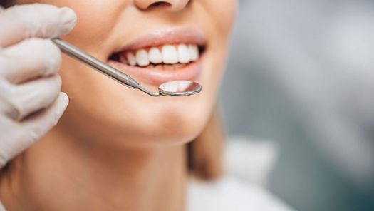 Zahngesundheit - Zahnarztpraxis Dr. med. dent. Hans-Peter Warnberger aus Friedberg